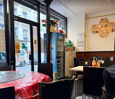 Intérieur La Maison Pourpre